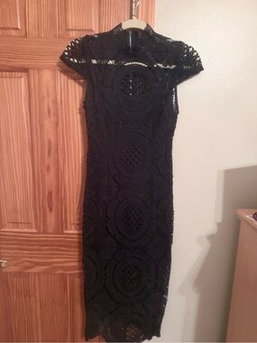 Romeo & Juliet Couture Black Crochet Midi Dress